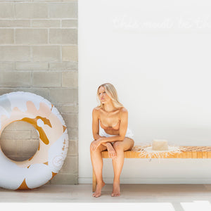 MANUKA FLORA OVERSIZED POOL TUBE